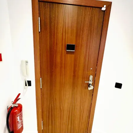 Modern 2br View Rocha 포티마오