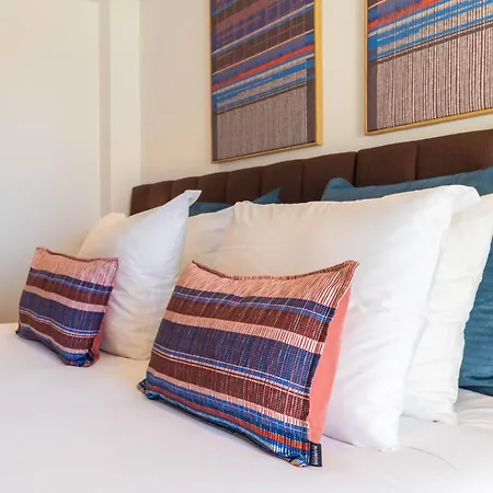 Modern 2br View Rocha *
